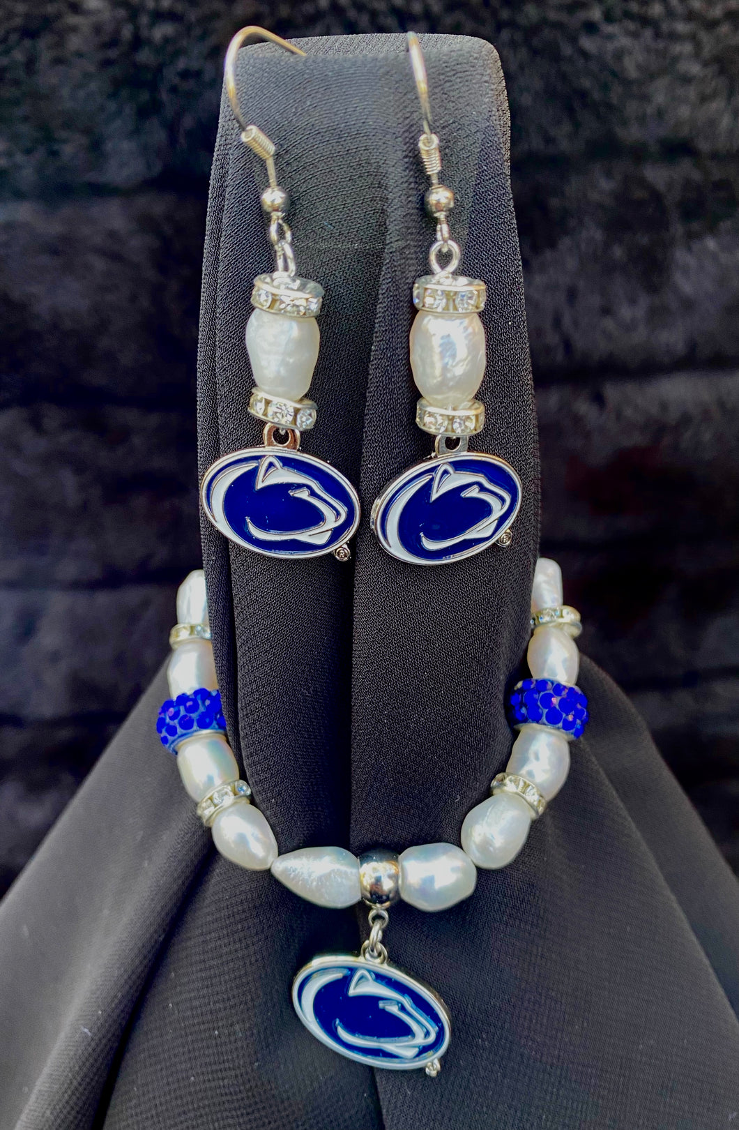 Penn State Nittany Lions Logo Pearl Earrings and bracelet set